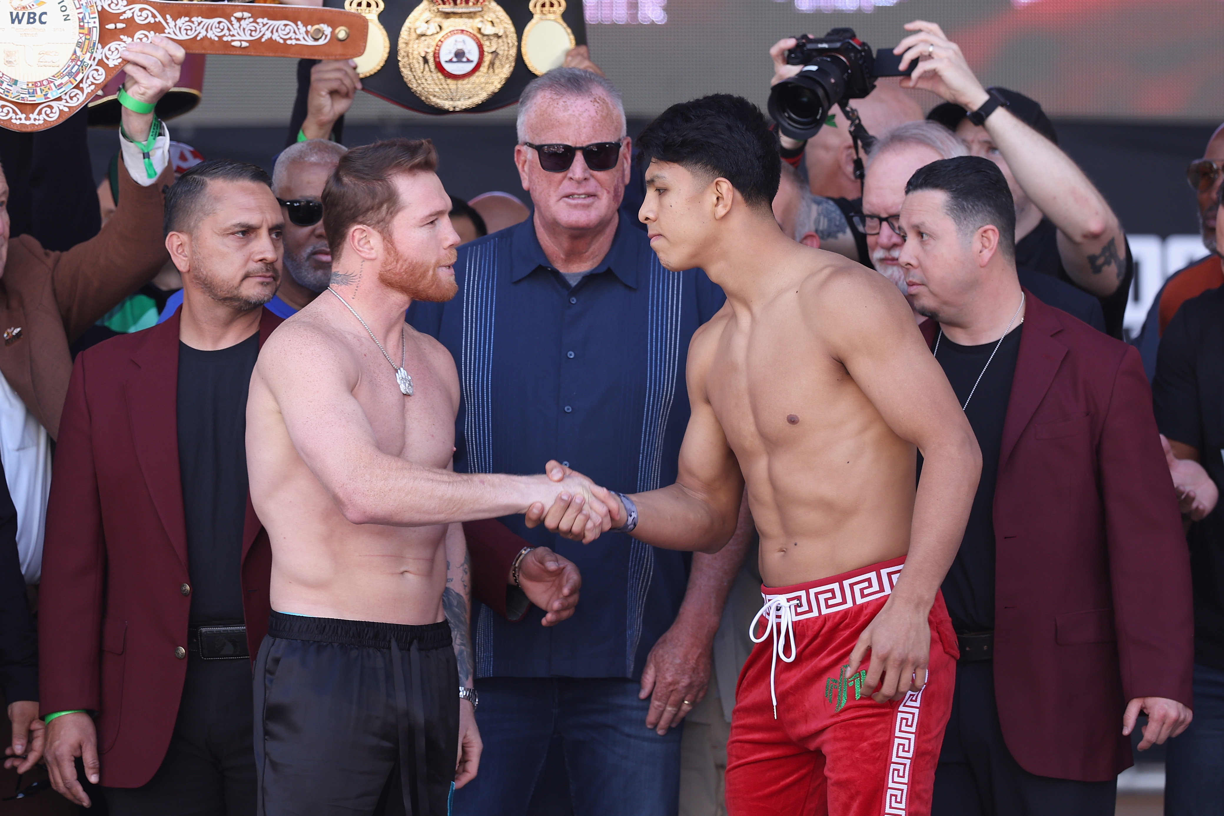 Canelo Alvarez vs. Jaime Munguia