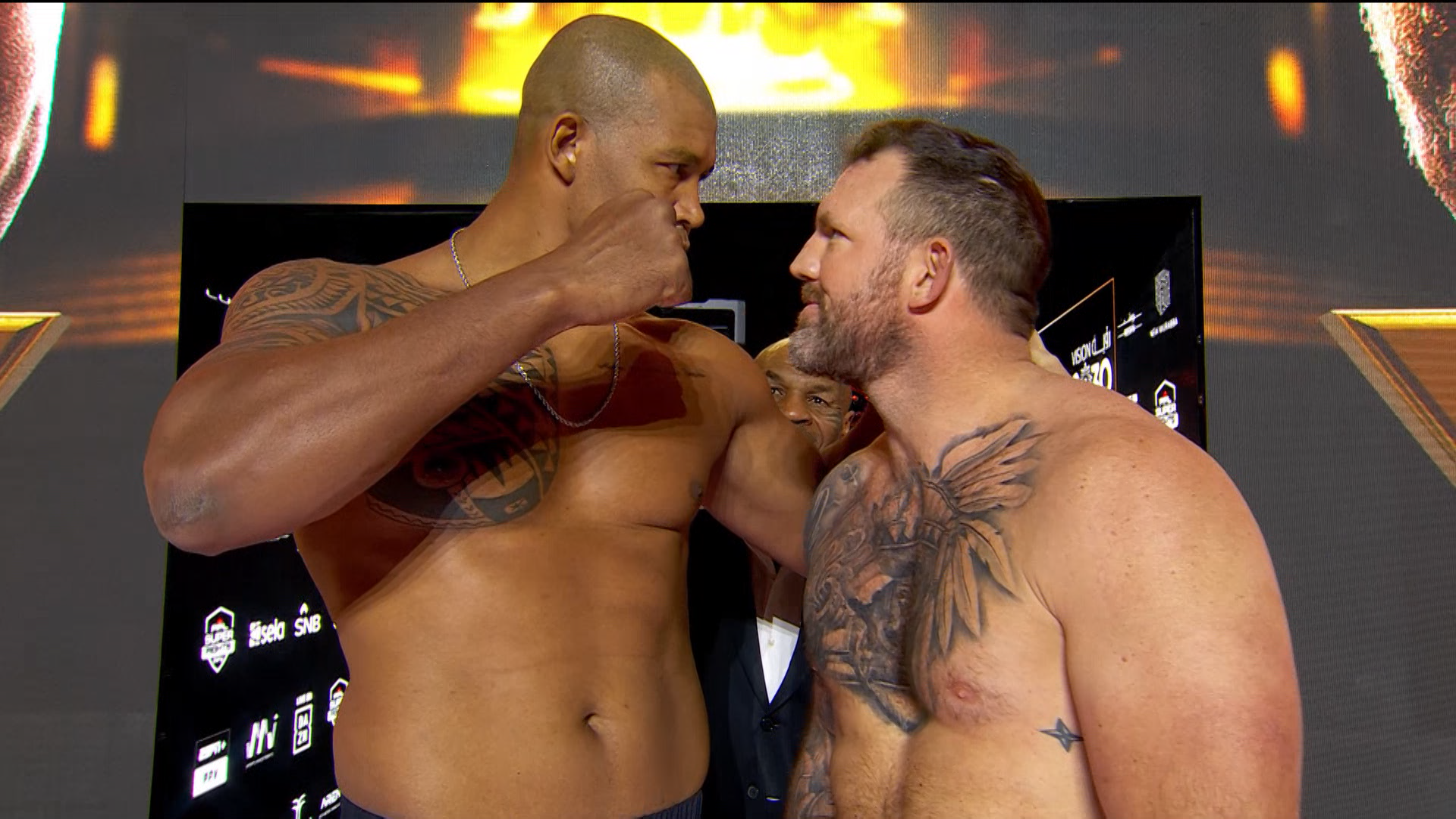 Renan Ferreira vs. Ryan Bader at PFL vs. Bellator